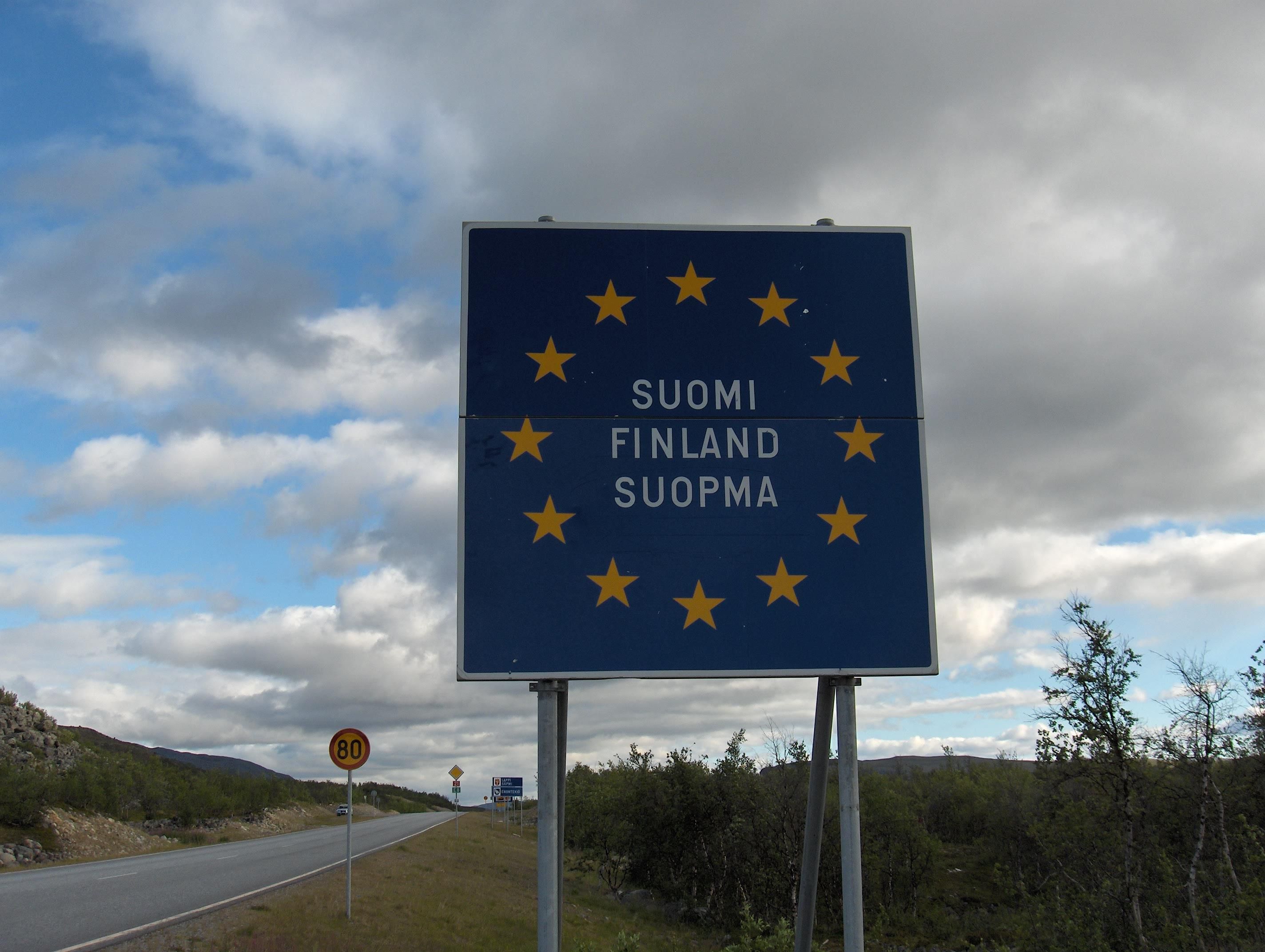 Финляндия планирует временно вернуться к проверке на границах: известна причина
