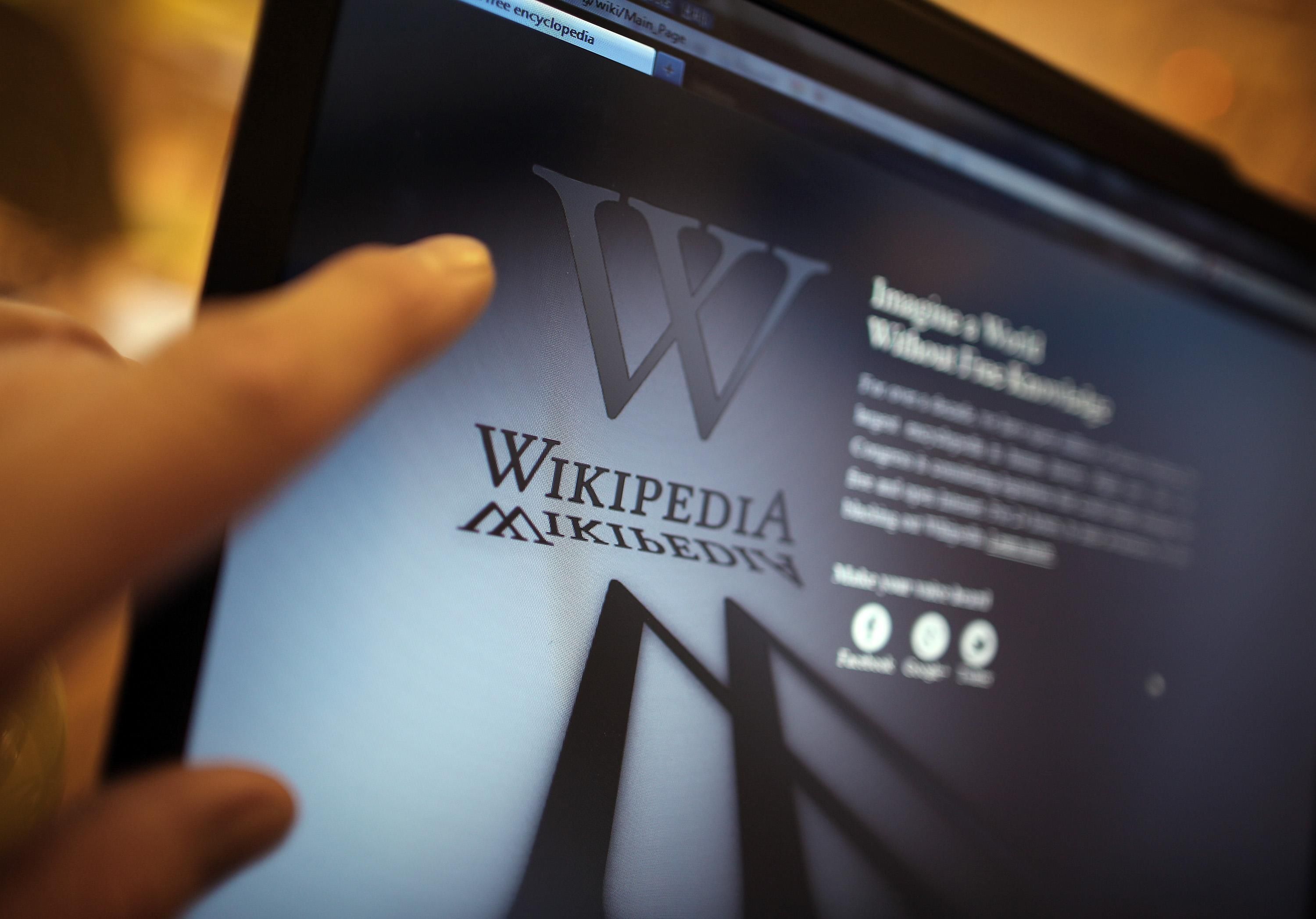 Італійська та іспанська Wikipedia перестали працювати: названо причину Італійська та іспанська Wikipedia перестали працювати: названо причину