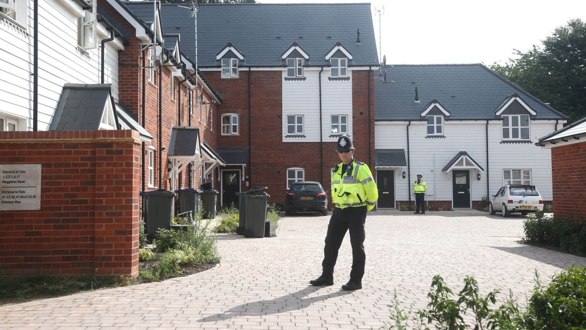 Новое отравление вблизи Солсбери: в полиции обнародовали имена пострадавших Новое отравление вблизи Солсбери: в полиции обнародовали имена пострадавших