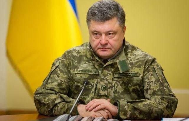 "Это горячая война": Порошенко рассказал о мощном оружии, которое Россия имеет на Донбассе