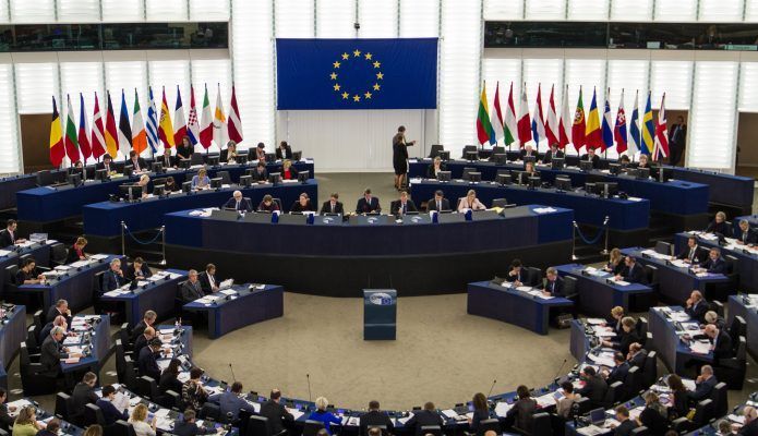 Депутати Європарламенту заблокували рішення про контроль над їхніми витратами