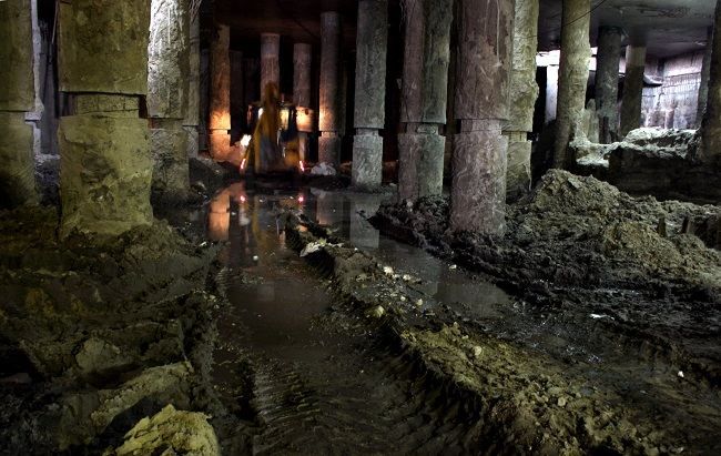 Верховна Рада рекомендувала створити музей на Поштовій площі Верховна Рада рекомендувала створити музей на Поштовій площі