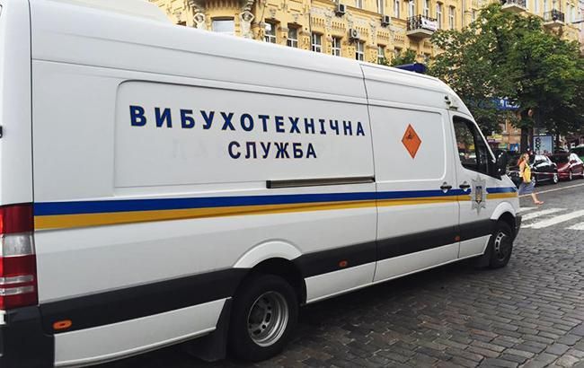 Повідомлення про закладені у Львові вибухівки виявилося "жартом": поліція нічого не знайшла Повідомлення про закладені у Львові вибухівки виявилося "жартом": поліція нічого не знайшла