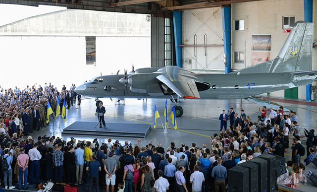 Повітряні Сили України отримали модернізований літак-лабораторію Ан-26: фото