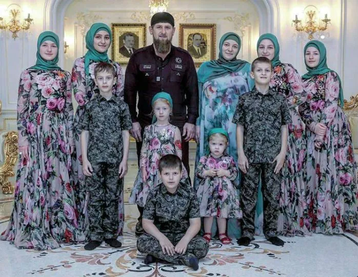 Семья Рамзана Кадырова Семья Рамзана Кадырова