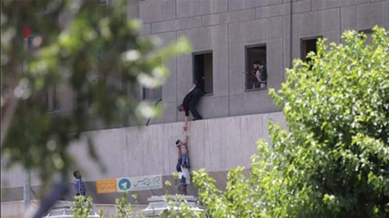 В Иране казнили осужденных за нападение на парламент и мавзолей Хомейни