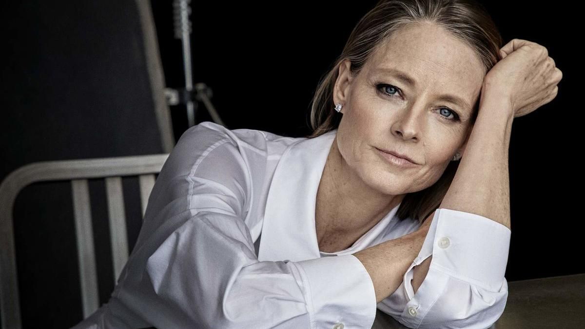 55-летняя звезда Голливуда Джоди Фостер снялась в чувственном фотосете