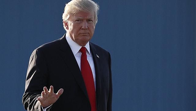 "Это глупые люди": Трамп пожаловался Путину на своих помощников "Это глупые люди": Трамп пожаловался Путину на своих помощников