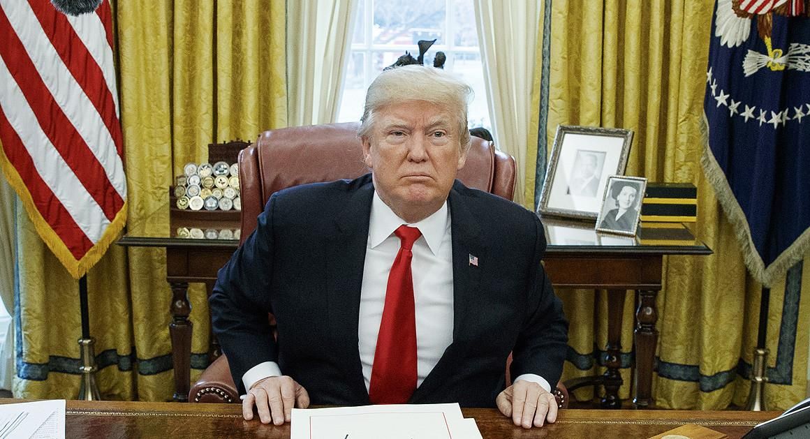 "Страх и растерянность": экс-дипломаты написали Трампу письмо относительно саммита с Путиным "Страх и растерянность": экс-дипломаты написали Трампу письмо относительно саммита с Путиным