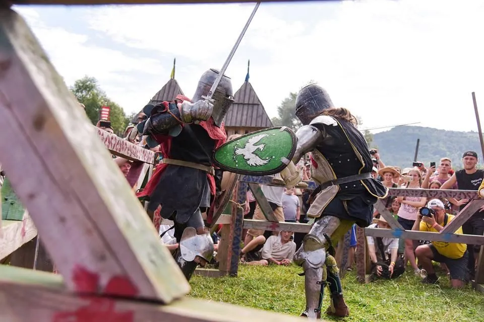 Тустань-фестиваль Тустань-фестиваль