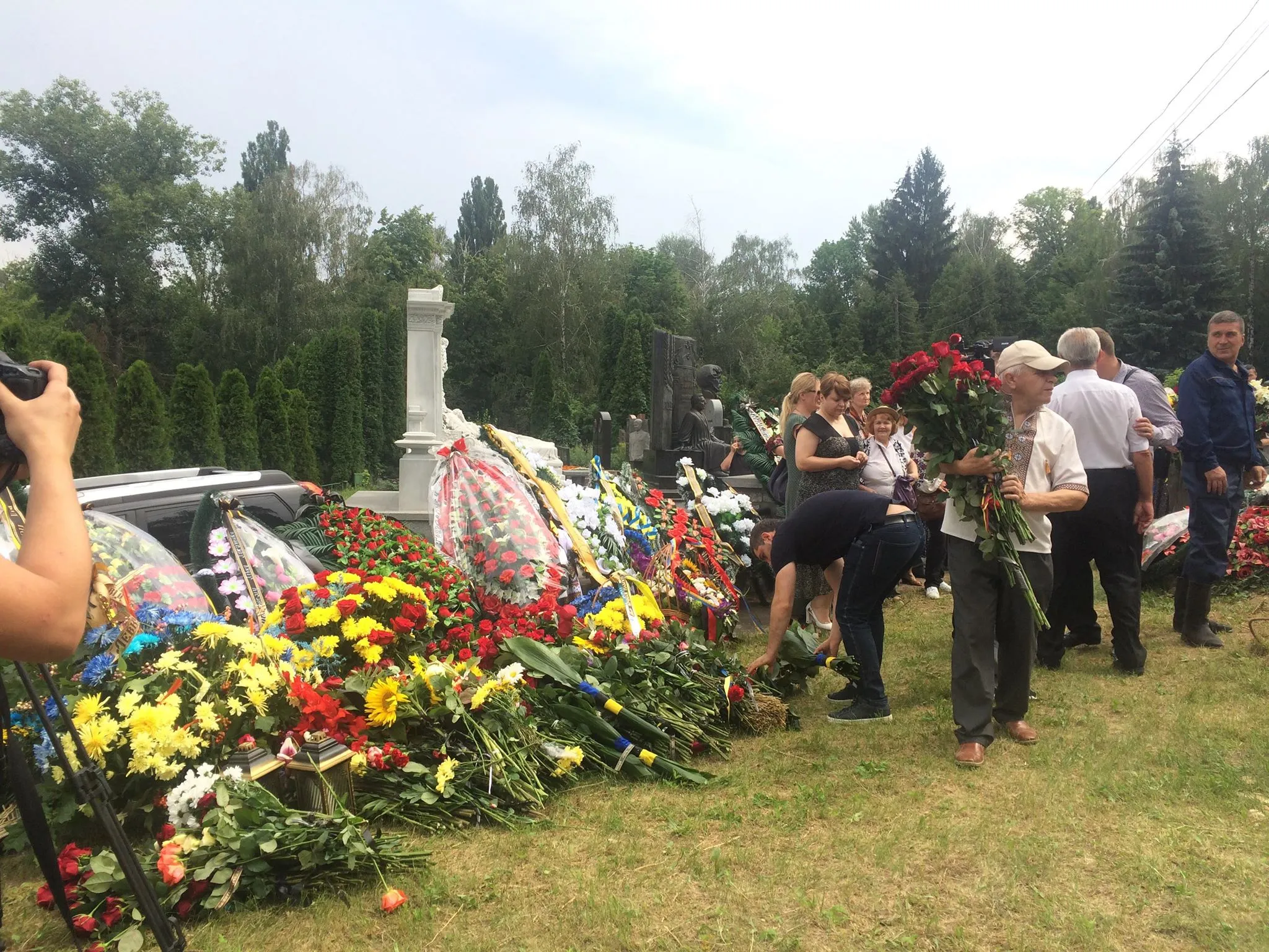 Похорон Левка Лук'яненка, Байкове кладовище, Київ