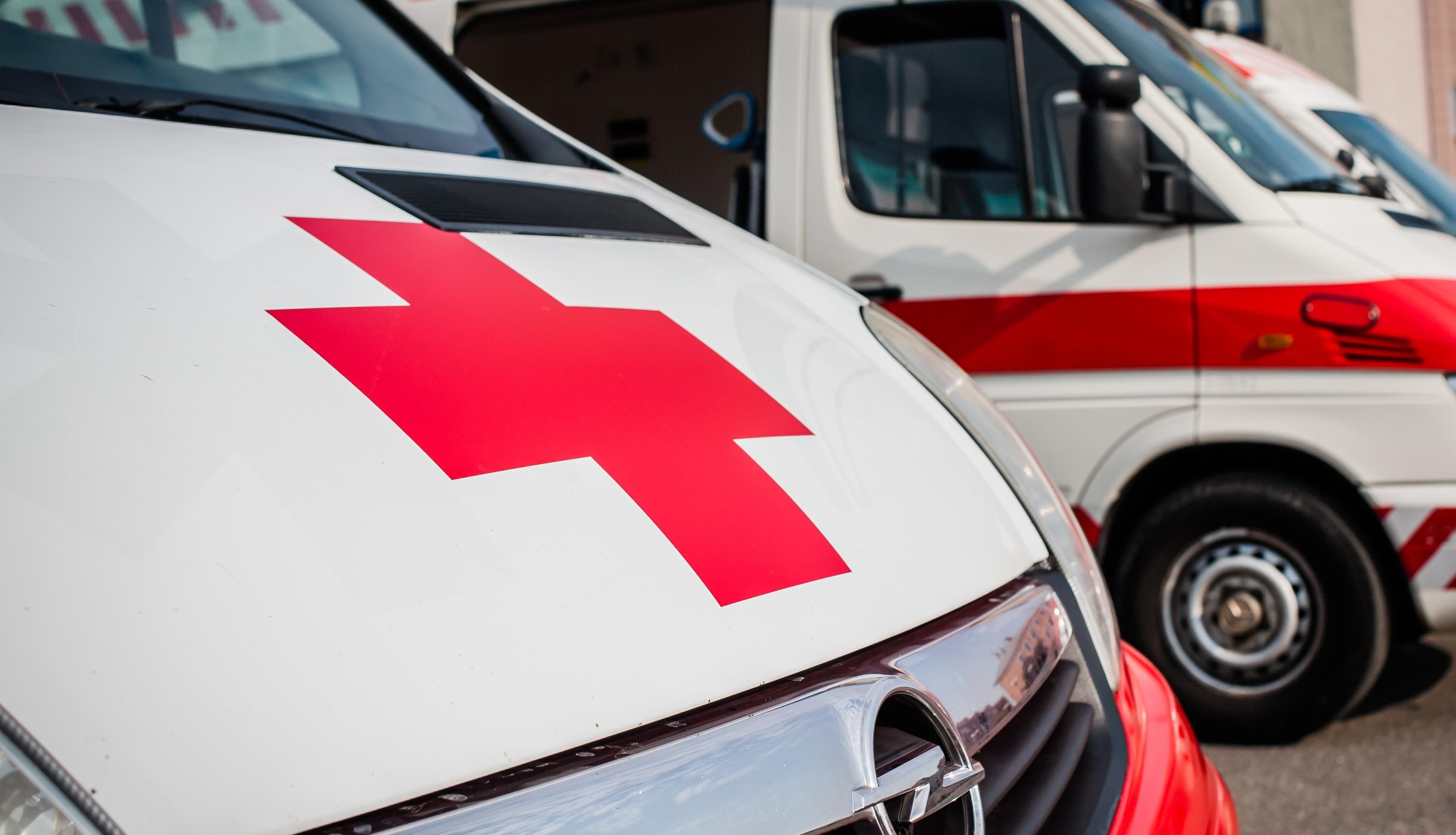 В Киеве из окна выпала 7-летняя девочка В Киеве из окна выпала 7-летняя девочка