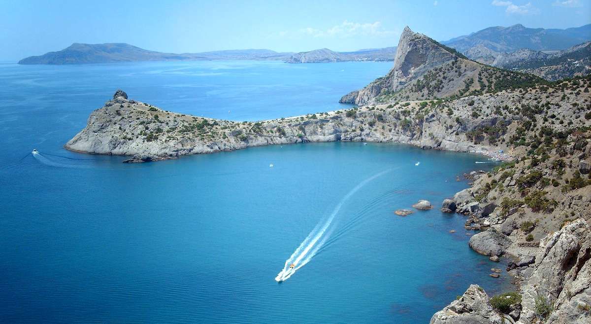 Россия давит на задержанных рыбаков под дулом автоматов, – родственники Россия давит на задержанных рыбаков под дулом автоматов, – родственники