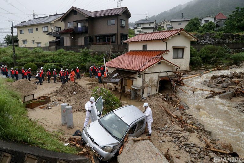 Жертвами наводнения в Японии стали около 200 человек