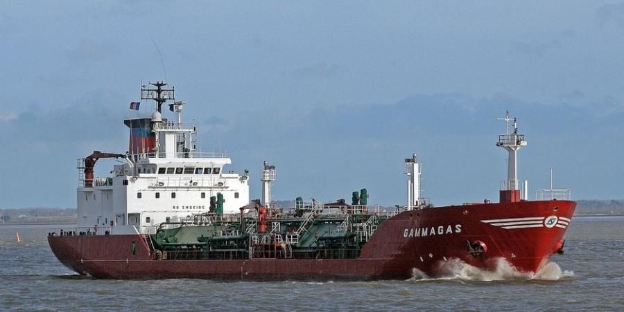 В Одеський порт прибув перший у цьому році танкер з газом для автомобілів