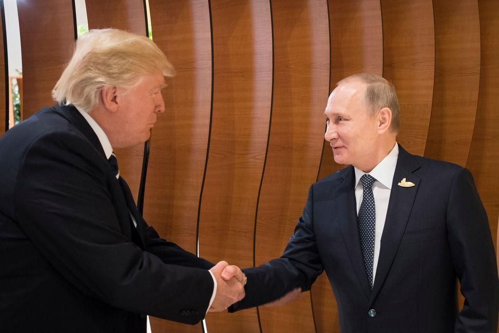 Трамп считает присоединение Крыма к России незаконным, – Путин
