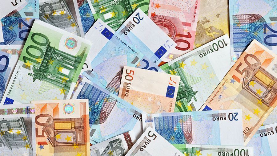 Курс валют НБУ на 03-08-2018: курс долара, курс євро