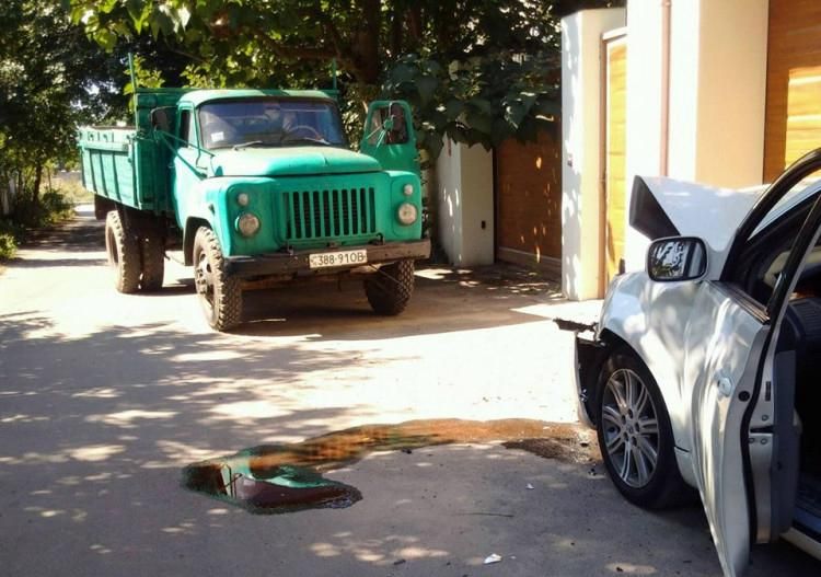 Нападение на активистов в Одессе: стали известны подробности происшествия Нападение на активистов в Одессе: стали известны подробности происшествия