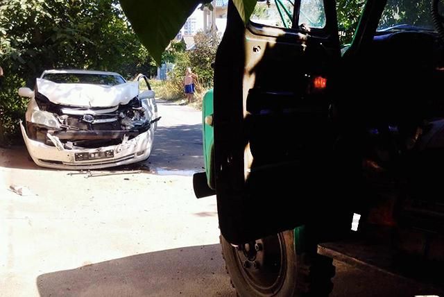 Напад на активістів в Одесі у поліції вважають аварією: відео з місця інциденту Напад на активістів в Одесі у поліції вважають аварією: відео з місця інциденту