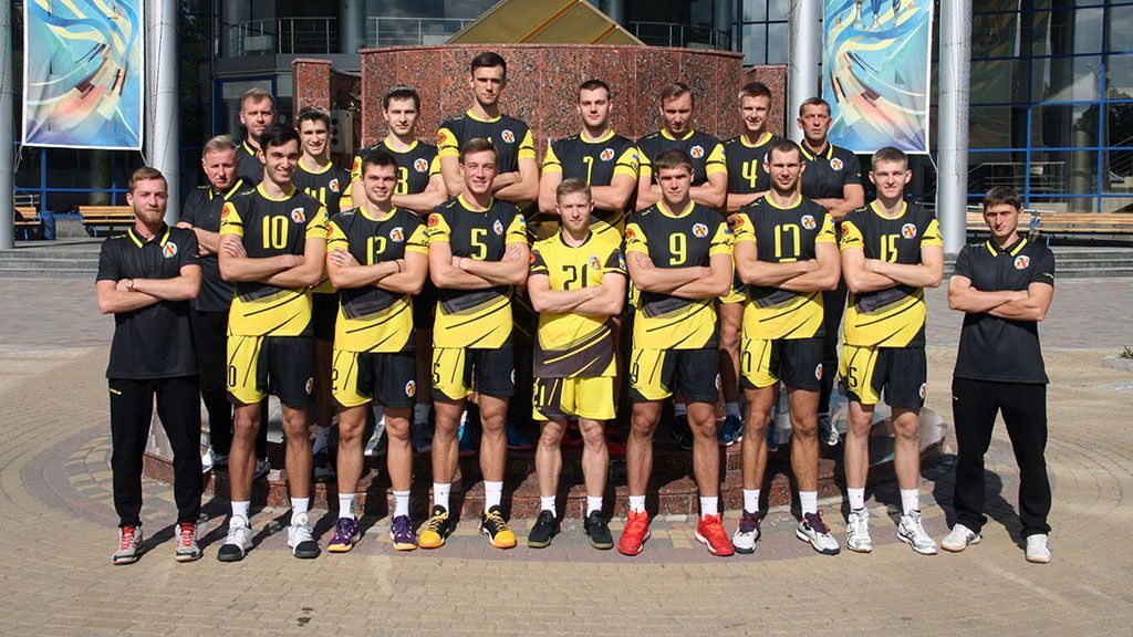 17-разовий чемпіон України з волейболу "Локомотив" знявся з участі в чемпіонаті