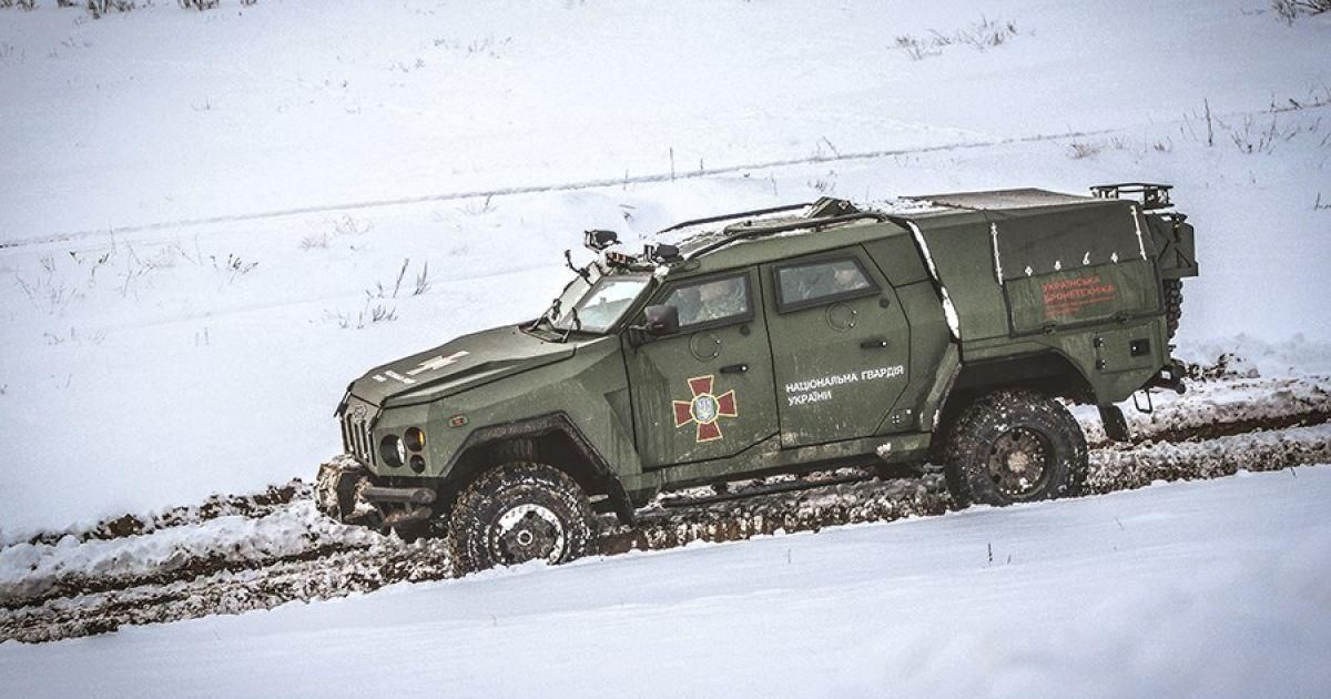 Техніка війни. Секрети бронемашини "Варта-Новатор" і заробітки на кладовищі літаків