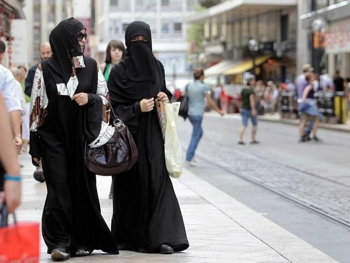 Заборона нікаба в Данії: поліція вперше оштрафувала жінку Заборона нікаба в Данії: поліція вперше оштрафувала жінку