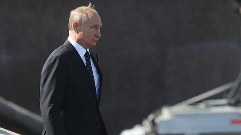 Усі показували пальцями на товариша Путіна, – генерал розвідки пригадав службу з президентом РФ 
