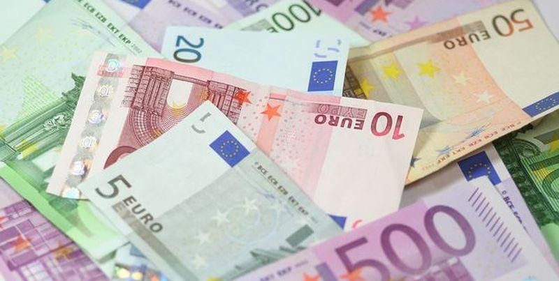 Курс валют НБУ на 07-08-2018: курс долара, курс євро