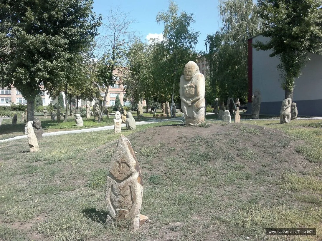 Історія, Луганськ, Культура, пам'ятки, Музей кам'яних баб, Україні – 27, археологія, цікаві місця