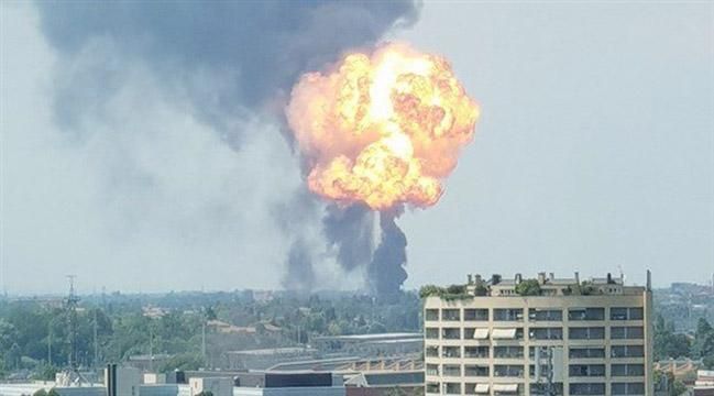 Вибух в аеропорту Болоньї - відео з місця вибуху і фото Вибух в аеропорту Болоньї - відео з місця вибуху і фото