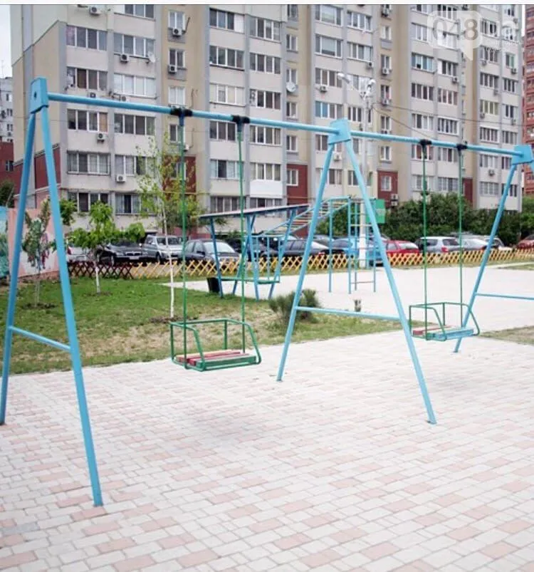 Одеса гойдалка нещасний випадок Одеса гойдалка нещасний випадок