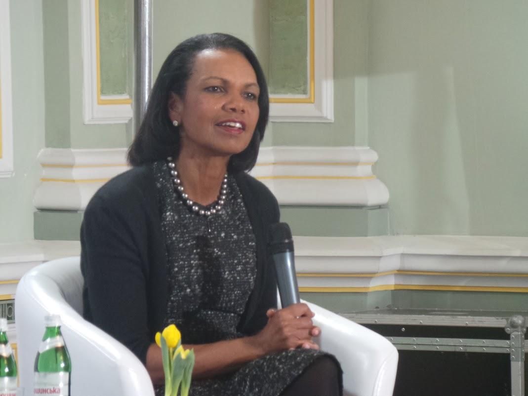 США ничего не могли сделать, – экс-госсекретарь о начале российско-грузинской войны США ничего не могли сделать, – экс-госсекретарь о начале российско-грузинской войны