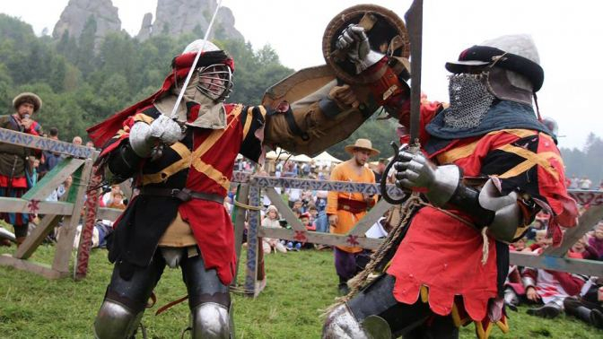 Как во Львове прошел фестиваль "Воины эпох": захватывающее видео