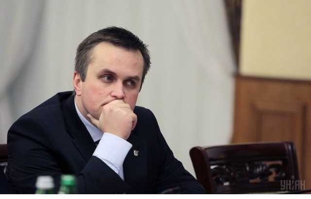 Назар Холодницкий прокомментировал заем своему подчиненному Назар Холодницкий прокомментировал заем своему подчиненному