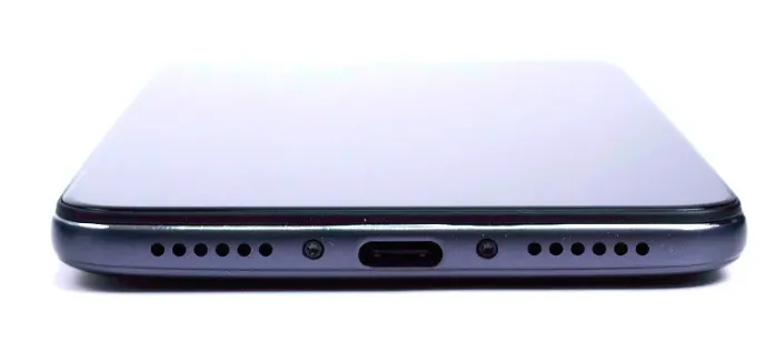 Xiaomi Pocophone F1 