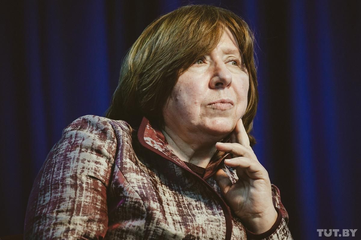 Нобелевской лауреатке Алексиевич угрожали из-за выступления в Одессе
Нобелевской лауреатке Алексиевич угрожали из-за выступления в Одессе