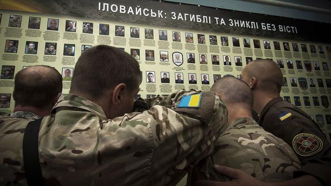 В "Иловайском котле" были серьезные нарушения с обеих сторон, – доклад ООН В "Иловайском котле" были серьезные нарушения с обеих сторон, – доклад ООН