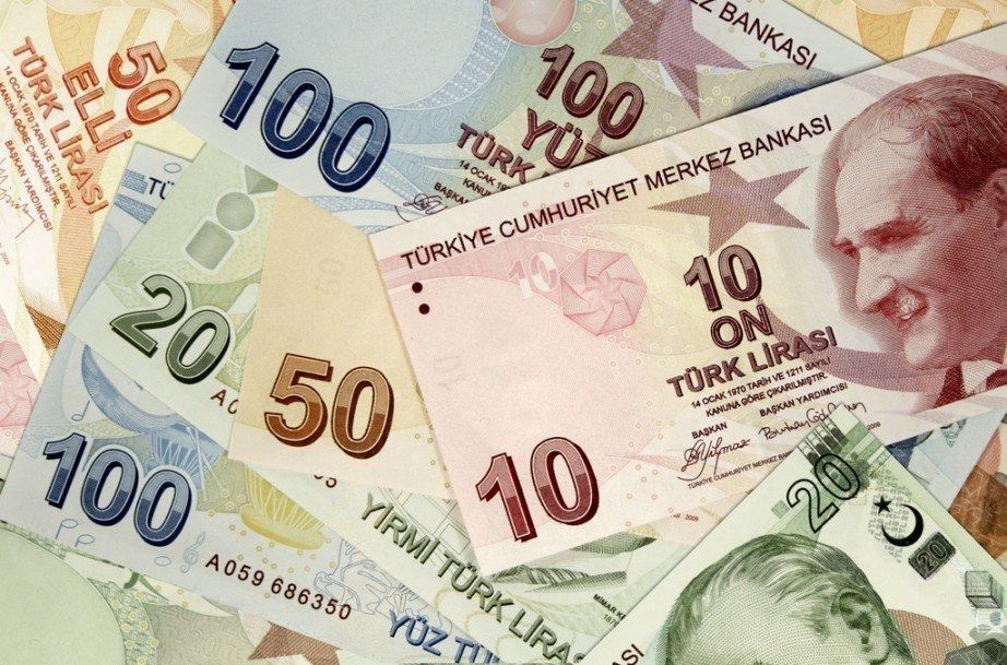 Турецкая лира продолжает бить антирекорды: в чем причина