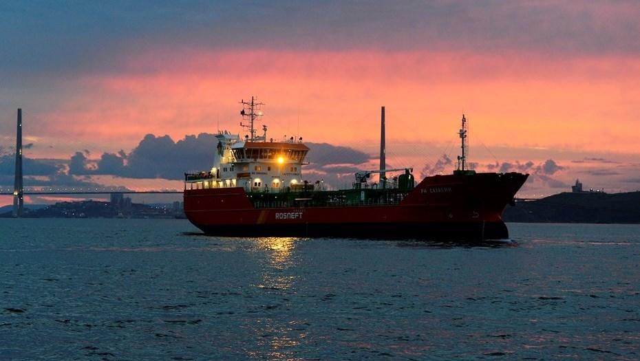 Россия создала тайную сеть для торговли нефтью с КНДР: исследование Россия создала тайную сеть для торговли нефтью с КНДР: исследование