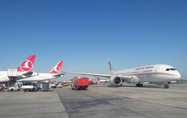 У Стамбулі зіштовхнулися два літаки: фото