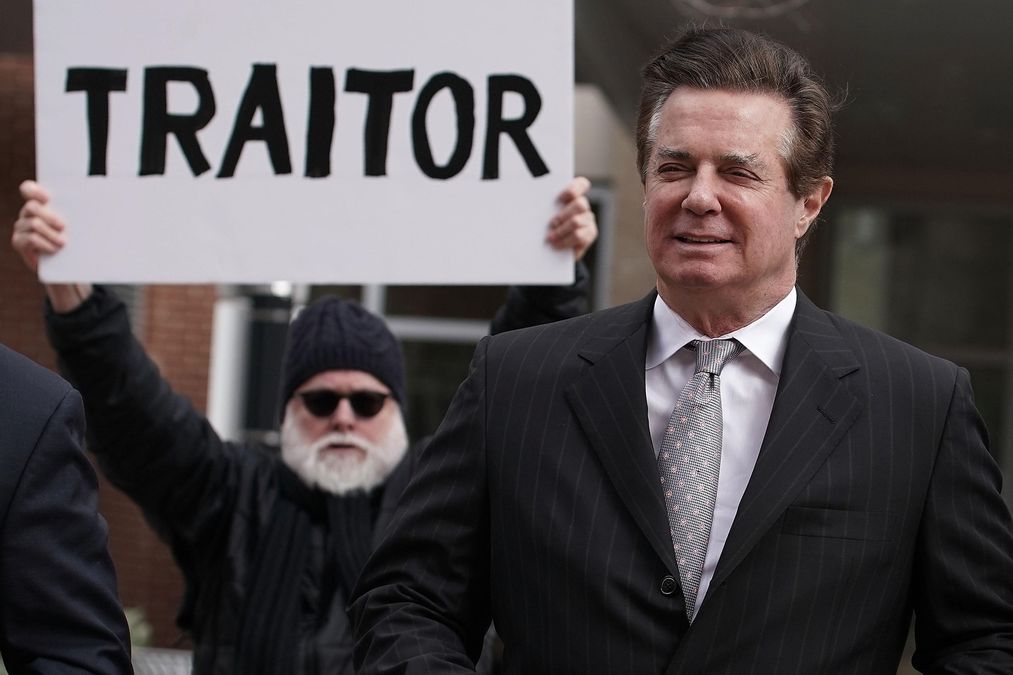 Справа Манафорта: за ґратами одіозний політтехнолог опиниться саме завдяки українцям - 10 серпня 2018 - Телеканал новин 24 Справа Манафорта: за ґратами одіозний політтехнолог опиниться саме завдяки українцям - 10 серпня 2018 - Телеканал новин 24