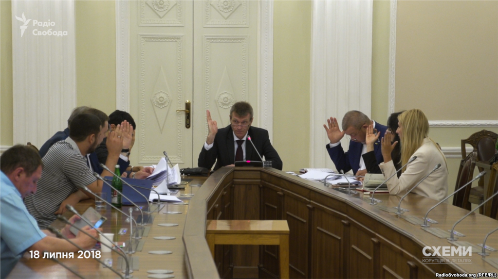 Ілюзіоністи Держбюро розслідувань: як "обирали" кадри на керівні посади Ілюзіоністи Держбюро розслідувань: як "обирали" кадри на керівні посади