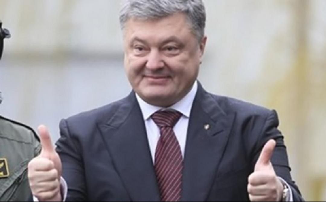 В АП не знають, хто і за скільки займається просуванням Facebook-сторінки Порошенка В АП не знають, хто і за скільки займається просуванням Facebook-сторінки Порошенка