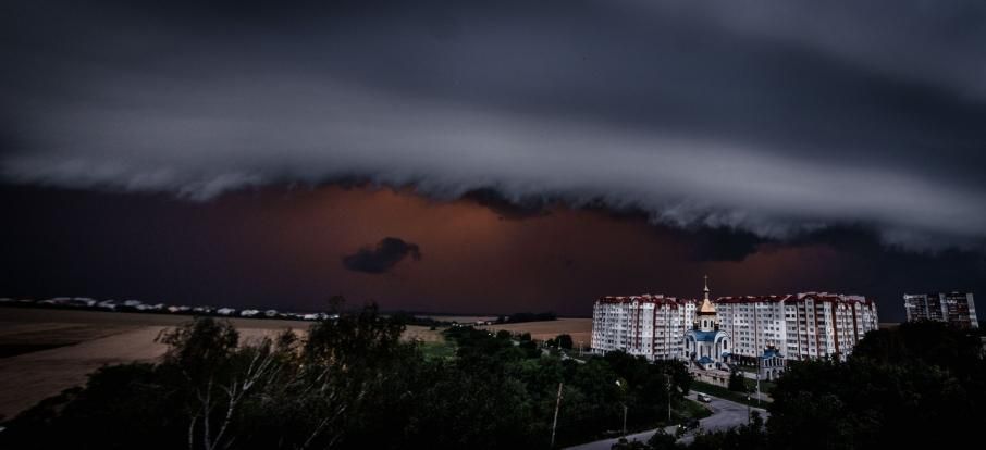 На Заході України оголосили штормове попередження На Заході України оголосили штормове попередження