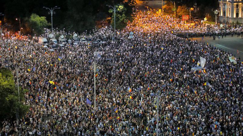 У Румунії поновились антиурядові протести: відбулась друга масштабна акція