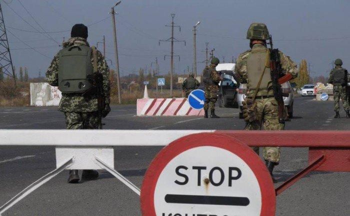 На кордоні з окупованим Кримом не працюють два пропускні пункти: відома причина