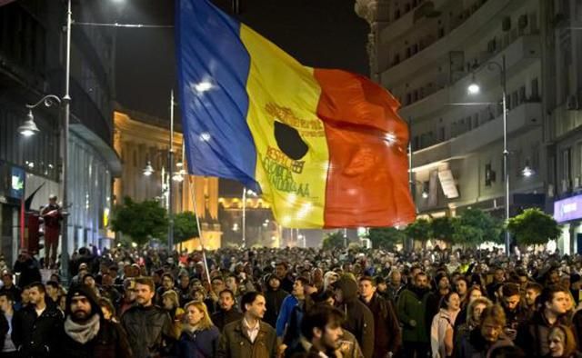 "Это наиболее коррумпированное правительство": в Румынии запланированы новые масштабные протесты