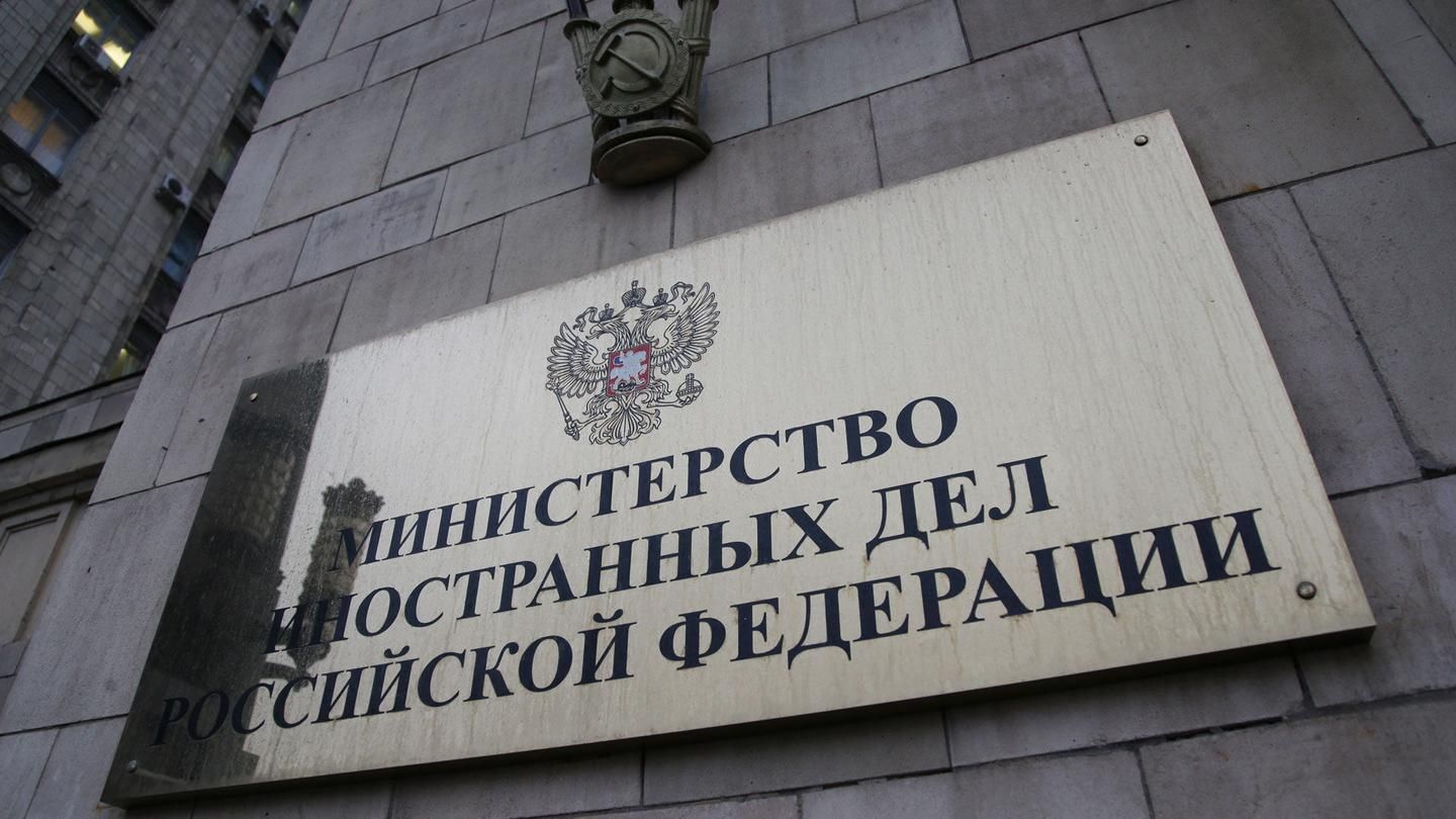 В МИД России заявляют, что избавились от химического оружия еще в прошлом году В МИД России заявляют, что избавились от химического оружия еще в прошлом году