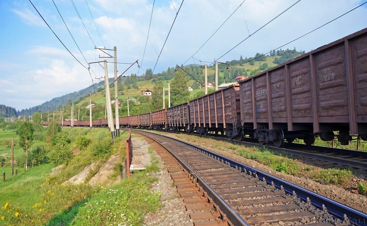 "Укрзалізниця" готується приховано підвищити залізничний тариф на 25%