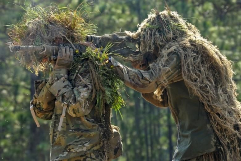 Тактика "випаленої землі": на Донбасі активізувались диверсанти Тактика "випаленої землі": на Донбасі активізувались диверсанти